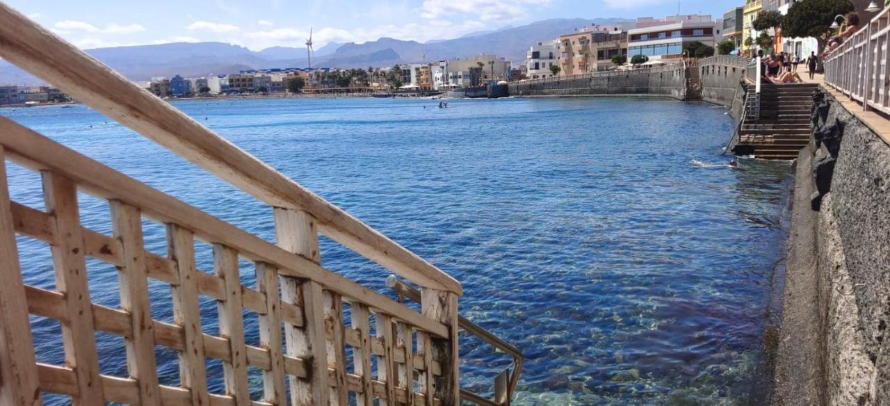 La Casa Del Primo Yo Trabajo Y Tu Beneficio Casa de Férias Arinaga